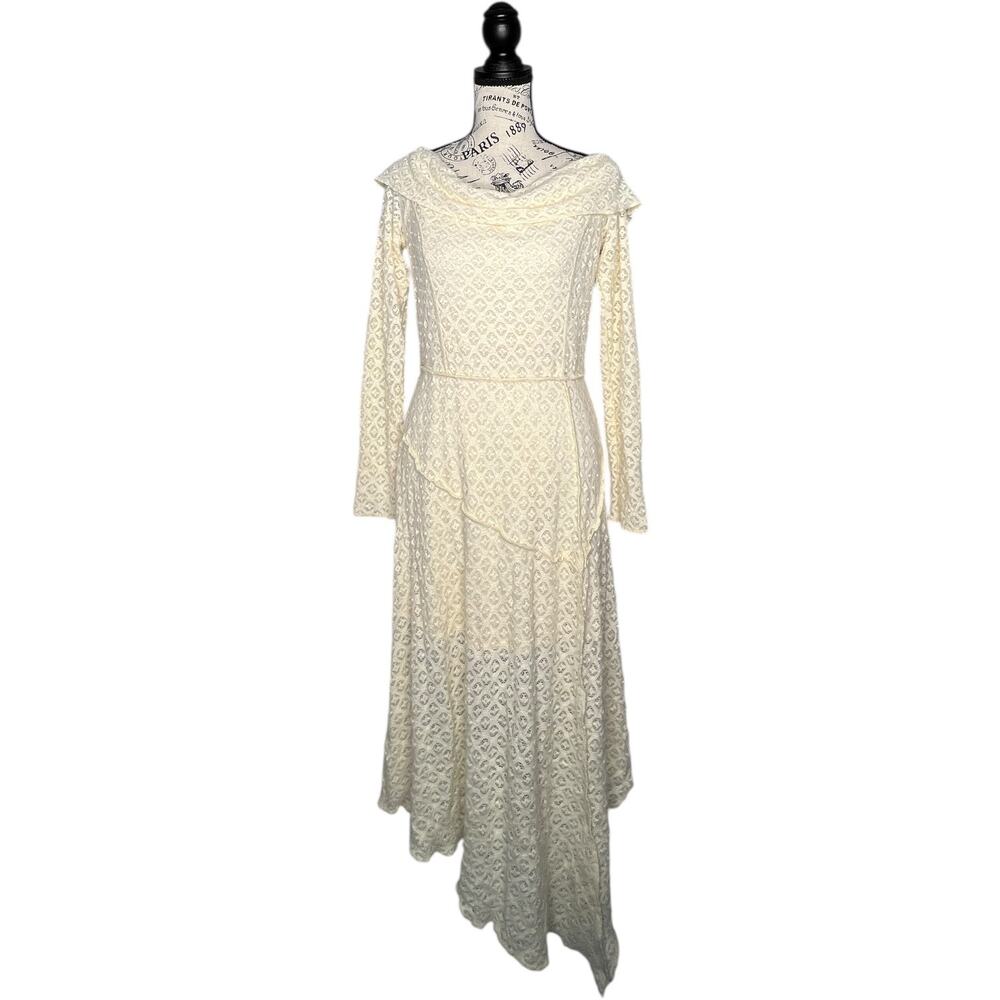 Silence + Noise (S) Yaya Asymmetrical Off-The-Shoulder Lace Midi Dress Long Sl
